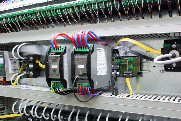 fuente alimentacion sai emparro accucontrol w