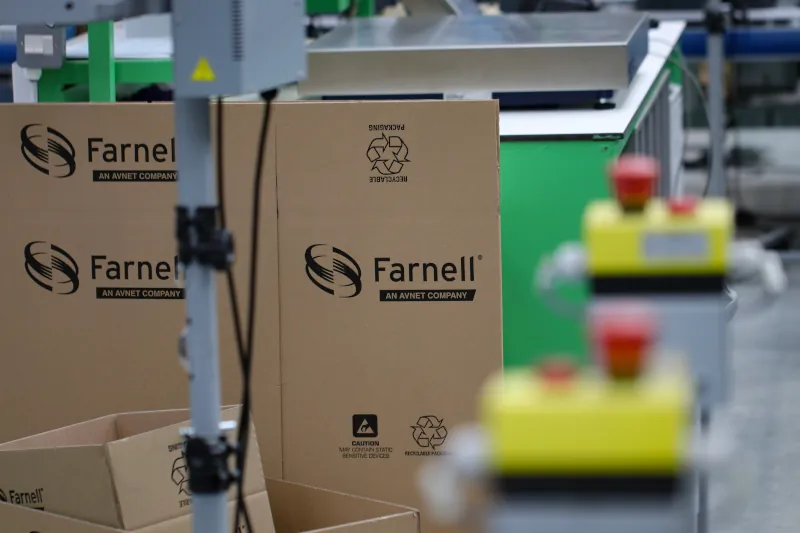 Packaging distribucion componentes almacen